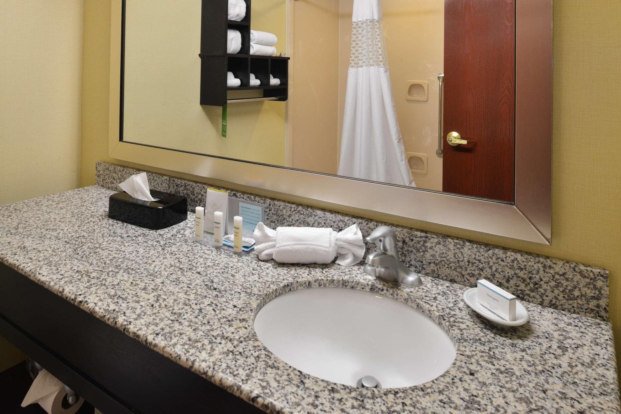 Comfort Inn & Suites Toledo Dış mekan fotoğraf